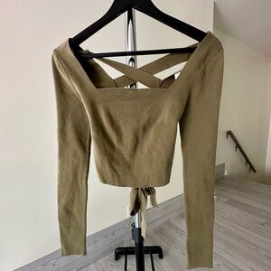 LE LIS Green Lace Up Fitted Crop Sweater NWT Small